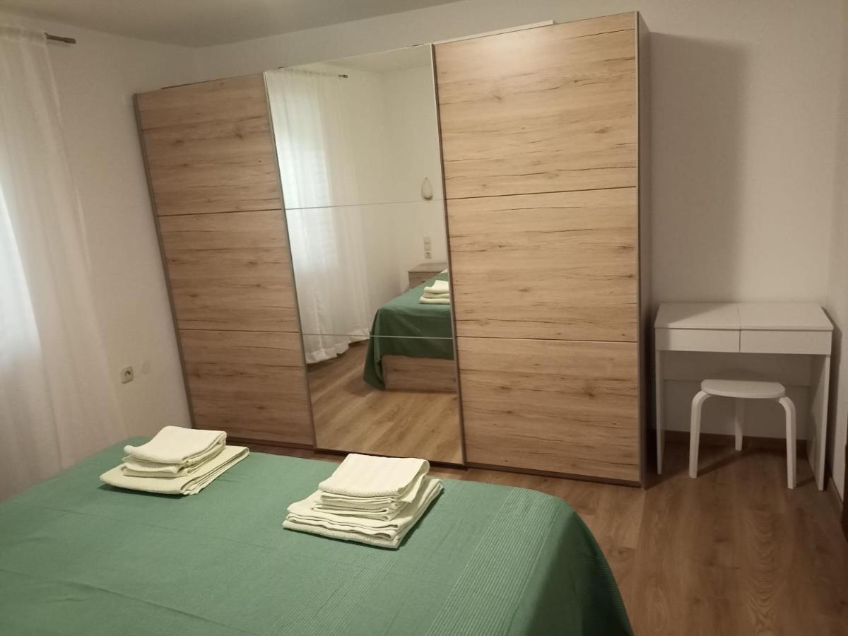 Apartments Vodaric Loznati ツレス エクステリア 写真
